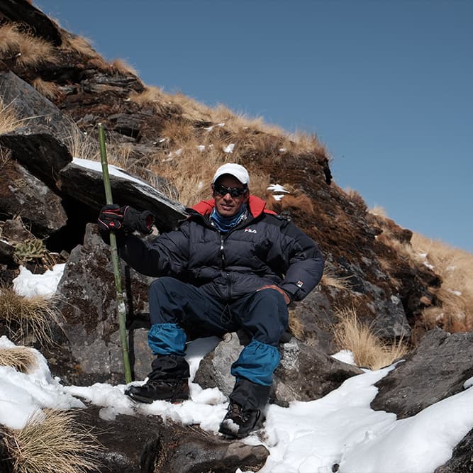 Deu Chandra, experienced Himalayan trekking guide